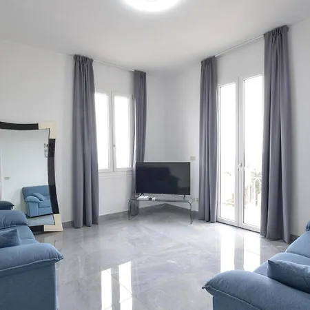 2 Bedroom Beautiful In Apartman