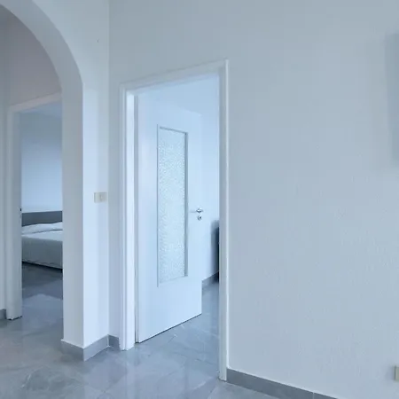 2 Bedroom Beautiful In Apartman *